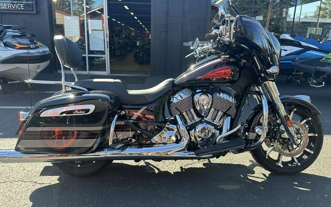 2020 Indian Motorcycle® Chieftain® Limited Thunder Black w/Graphics