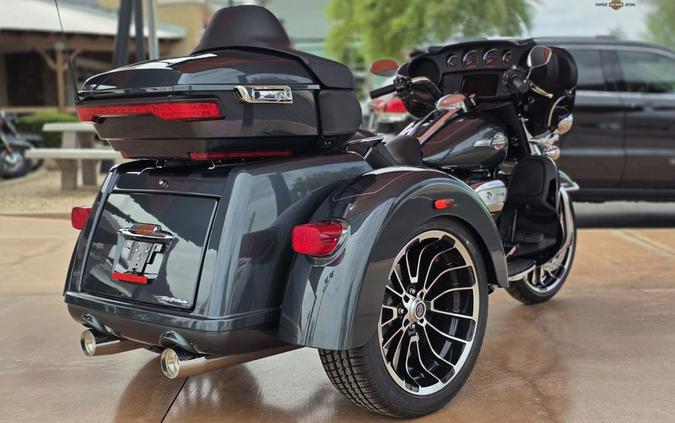 2025 Harley-Davidson® FLHTCUTG - Tri Glide® Ultra