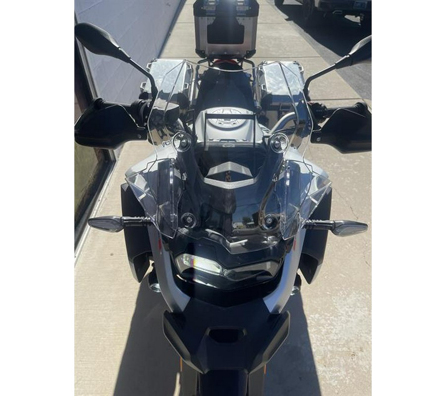 2025 BMW F 900 GS Adventure