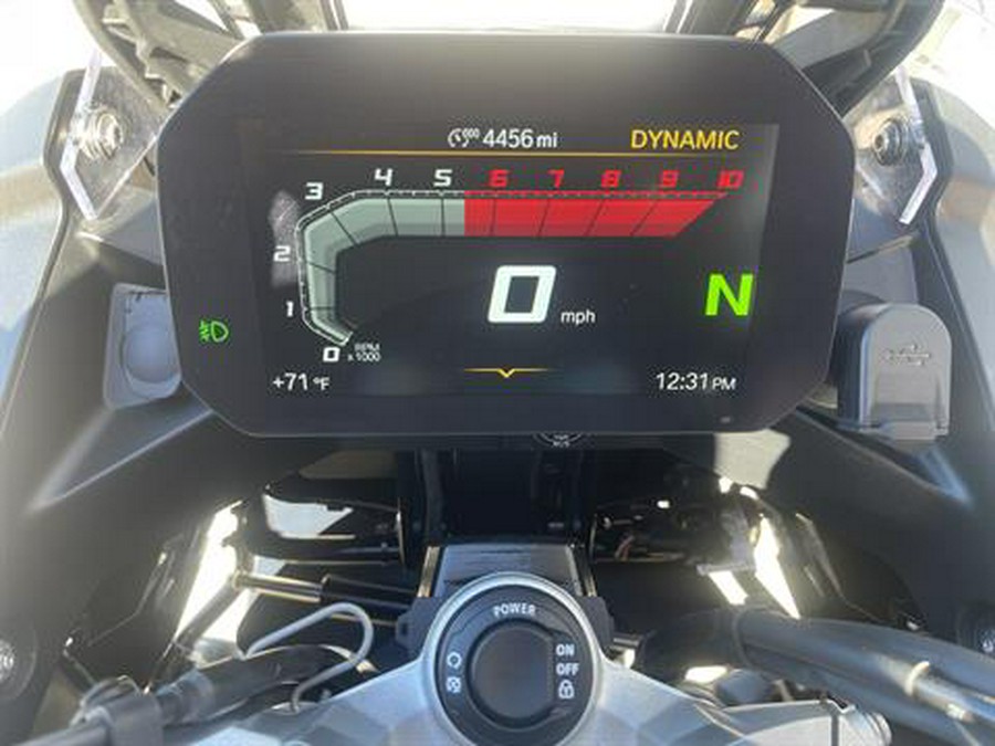 2025 BMW F 900 GS Adventure