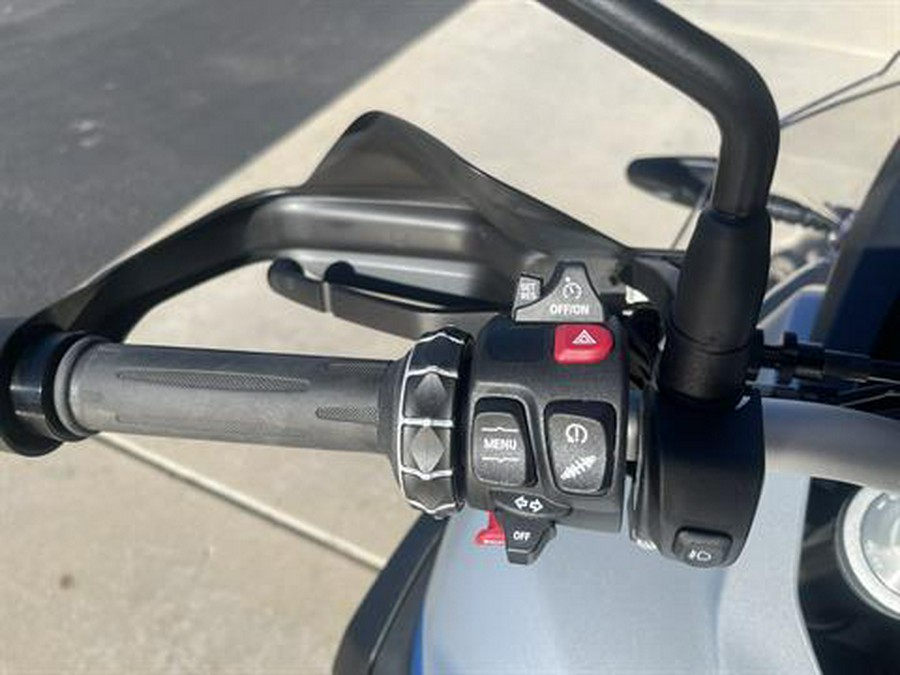 2025 BMW F 900 GS Adventure