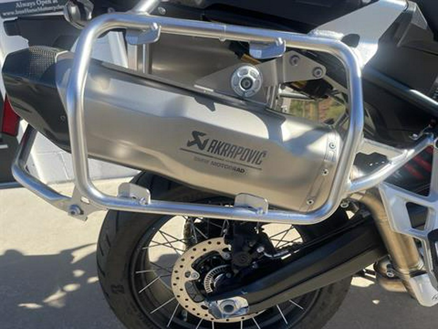 2025 BMW F 900 GS Adventure