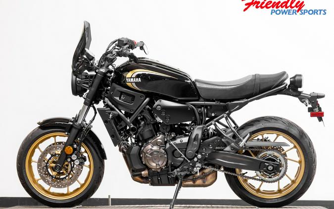 2025 YAMAHA XSR700