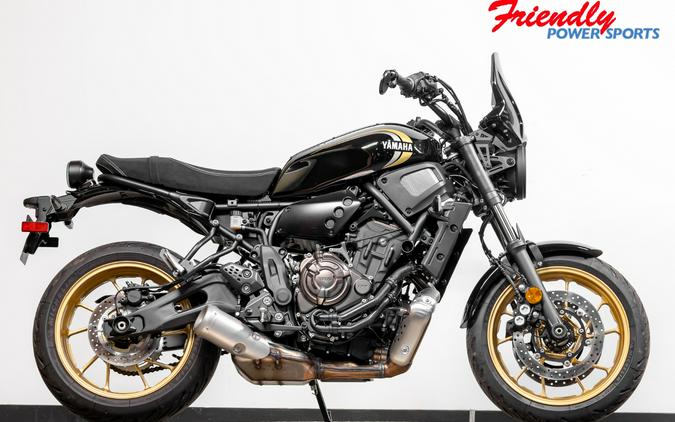 2025 YAMAHA XSR700