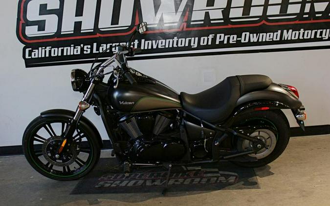 2017 Kawasaki Vulcan® 900 Custom