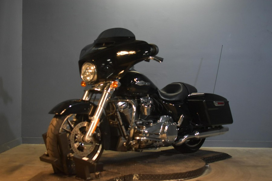 Used 2023 Harley-Davidson Street Glide FLHX