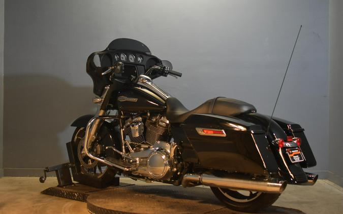 Used 2023 Harley-Davidson Street Glide FLHX