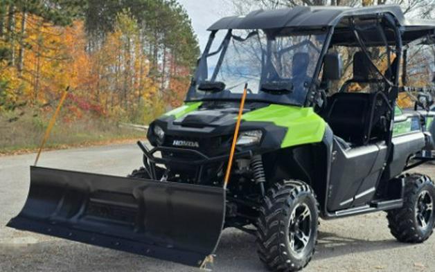 2024 Honda Pioneer 700-4 Deluxe