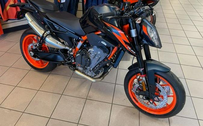 2023 KTM 890 Duke R