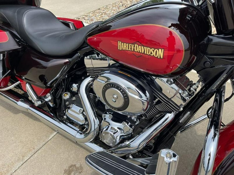 2010 Harley-Davidson® FLHX - Street Glide®