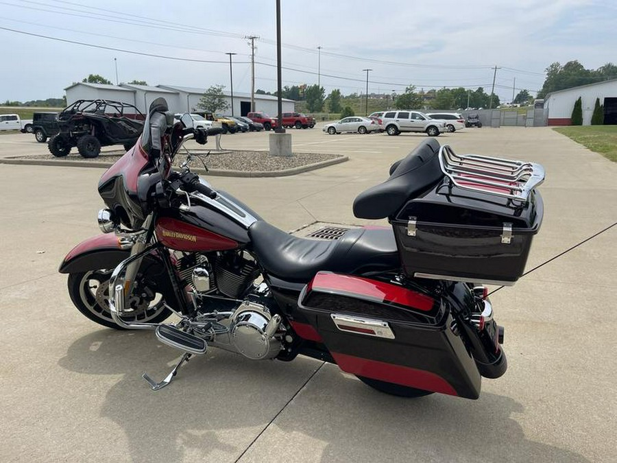 2010 Harley-Davidson® FLHX - Street Glide®