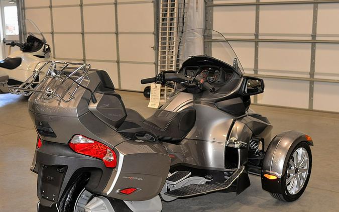 2013 CAN-AM Spyder RT