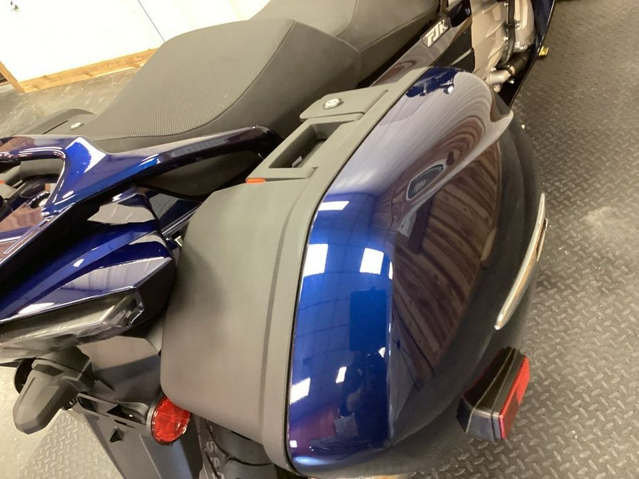 2023 Yamaha FJR 1300ES