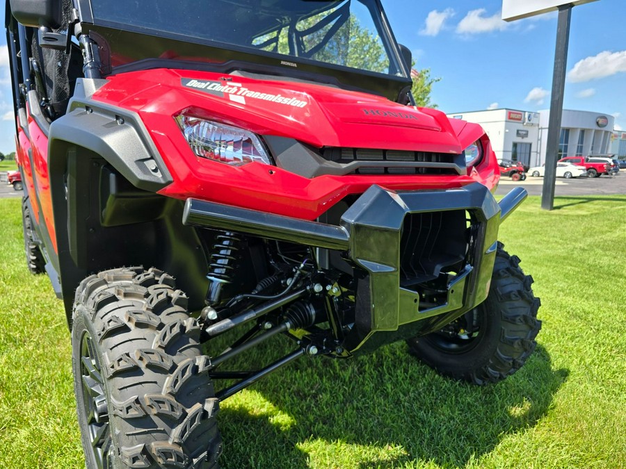 2025 Honda Pioneer 1000-6 Deluxe Crew