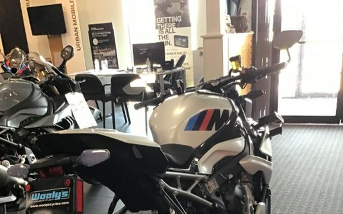 2026 BMW M 1000 R