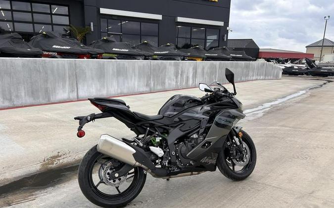 2026 Kawasaki Ninja® ZX™-4R ABS