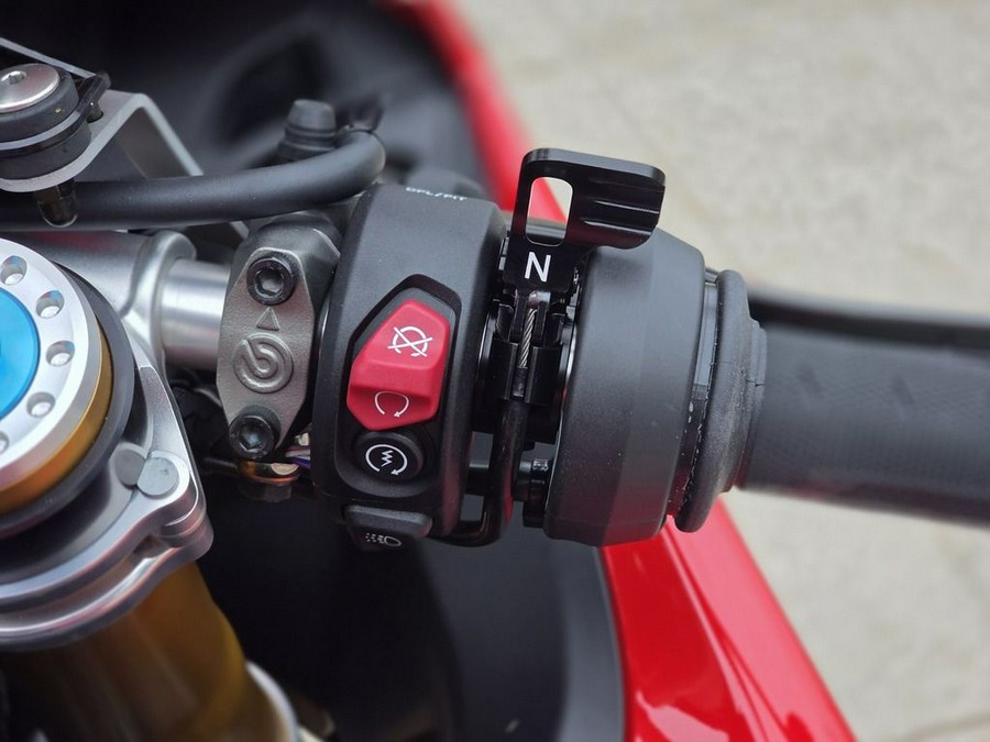 2026 Ducati Panigale V4 R