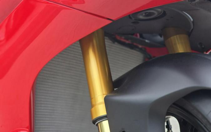 2026 Ducati Panigale V4 R