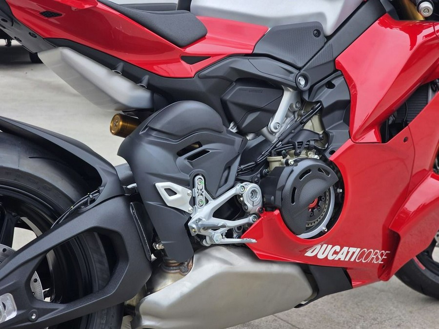 2026 Ducati Panigale V4 R