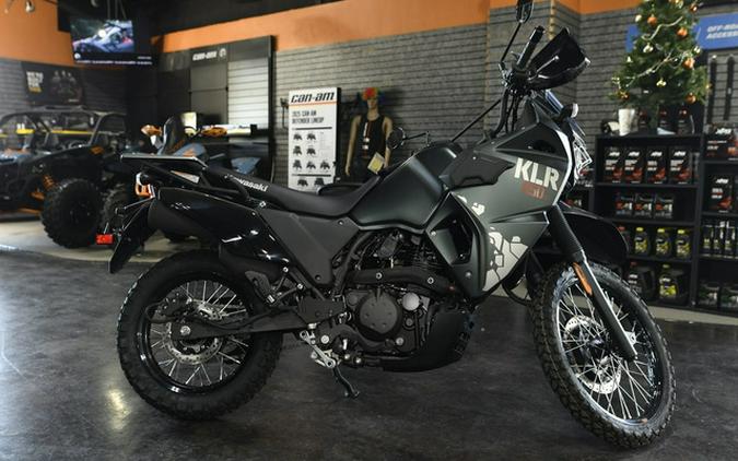 2025 Kawasaki KLR650 S Metallic Matte Old School Green ABS