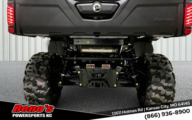 2025 Can-Am Defender DPS HD7