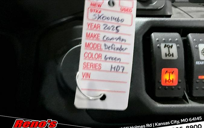 2025 Can-Am Defender DPS HD7