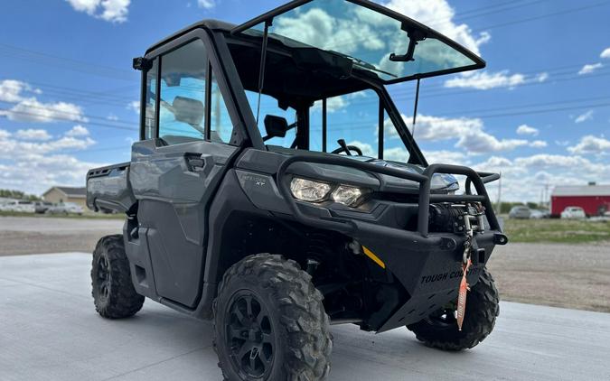 2023 Can-Am Defender XT HD10