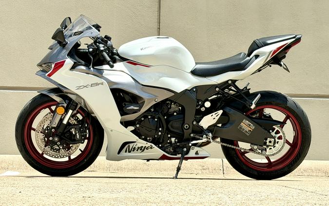 2024 Kawasaki Ninja ZX-6R