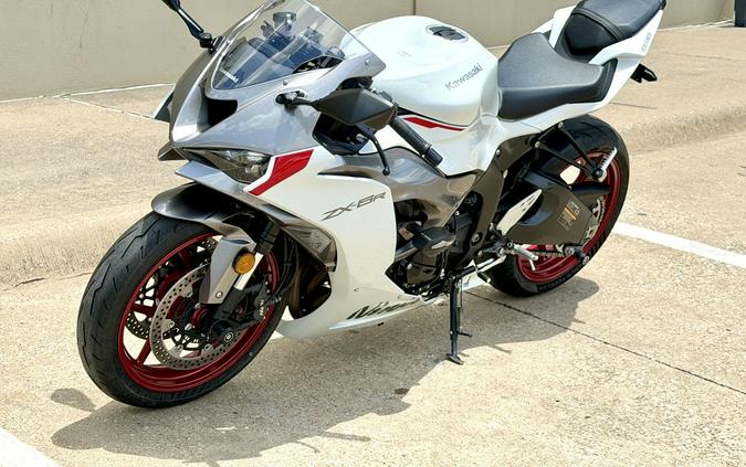 2024 Kawasaki Ninja ZX-6R