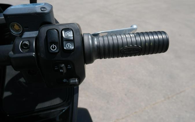2023 INDIAN MOTORCYCLE PURSUIT DARK HORSE
