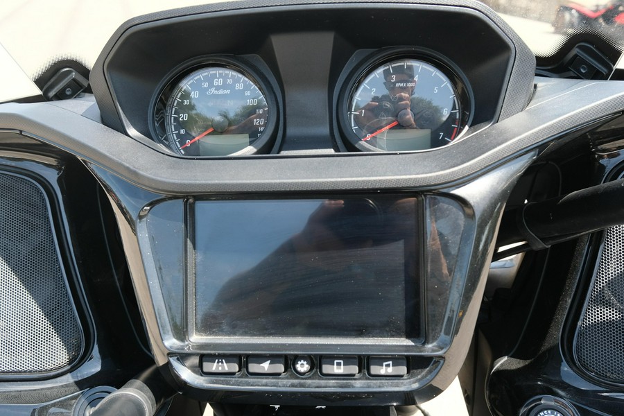 2023 INDIAN MOTORCYCLE PURSUIT DARK HORSE