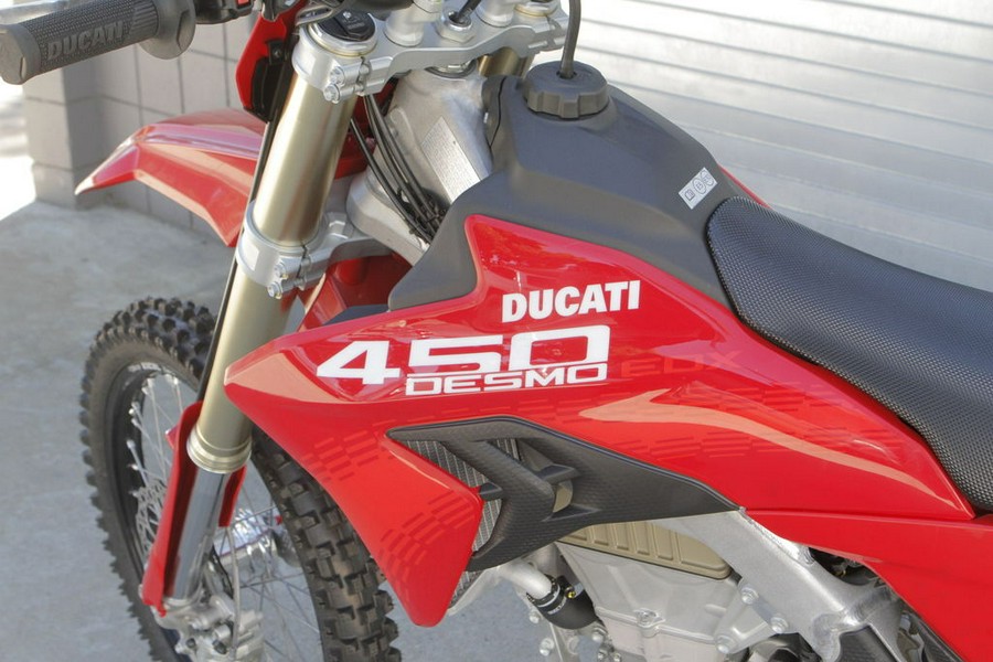 2026 Ducati Desmo450 EDX