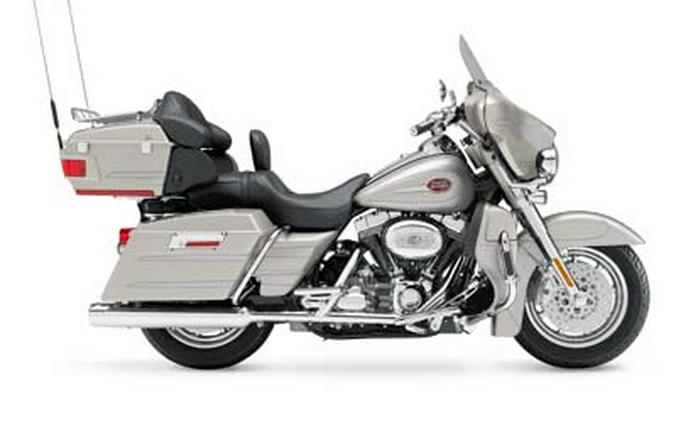2008 Harley-Davidson CVO™ Screamin' Eagle® Ultra Classic® Electra Glide®