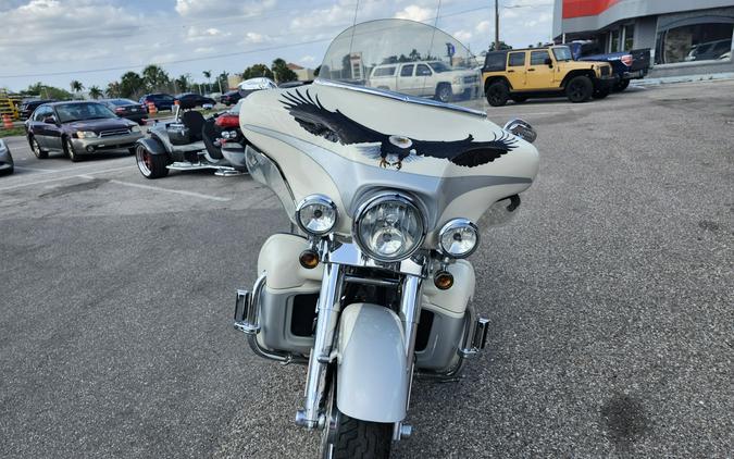 2008 Harley-Davidson CVO™ Screamin' Eagle® Ultra Classic® Electra Glide®