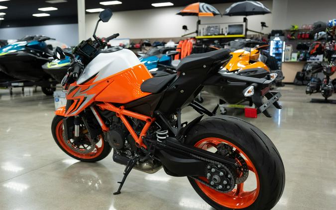 2022 KTM SUPER DUKE 1290 R EVO