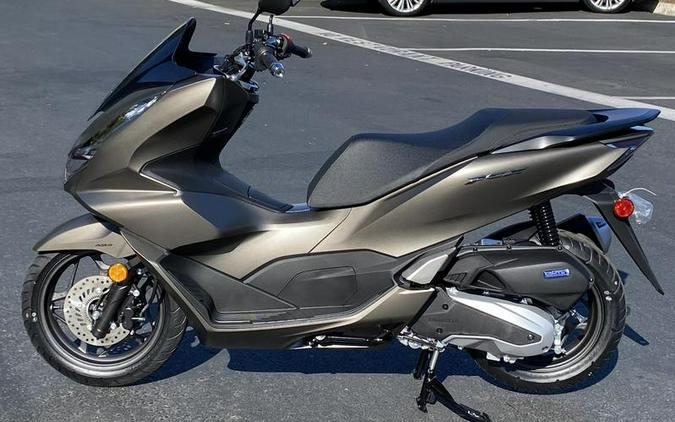 2024 Honda® PCX