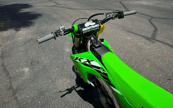 2024 Kawasaki KX450 First Look [9 Fast Facts, Specs, Photos]