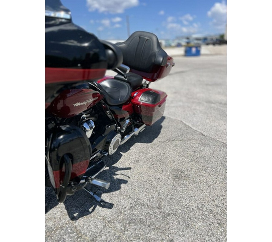 2017 Harley-Davidson FLHXSE - CVO Street Glide