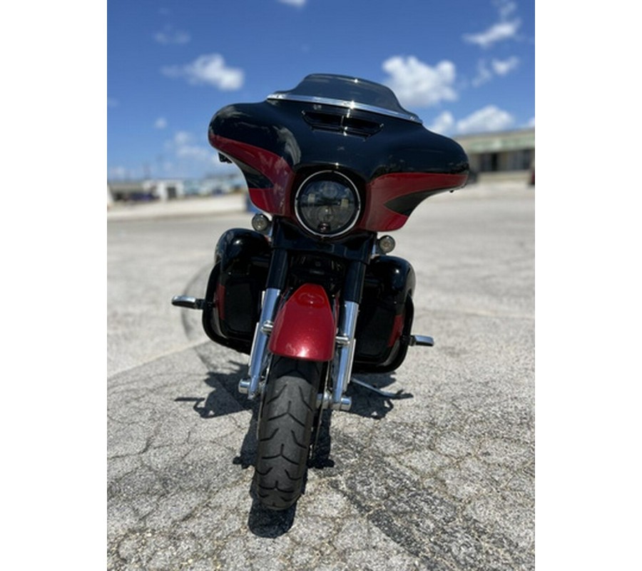 2017 Harley-Davidson FLHXSE - CVO Street Glide