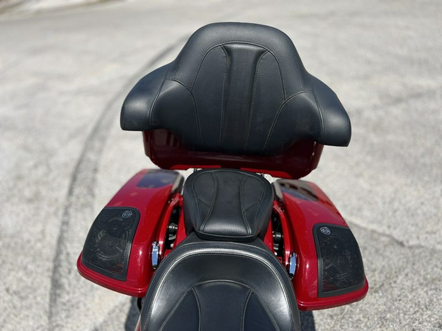 2017 Harley-Davidson FLHXSE - CVO Street Glide