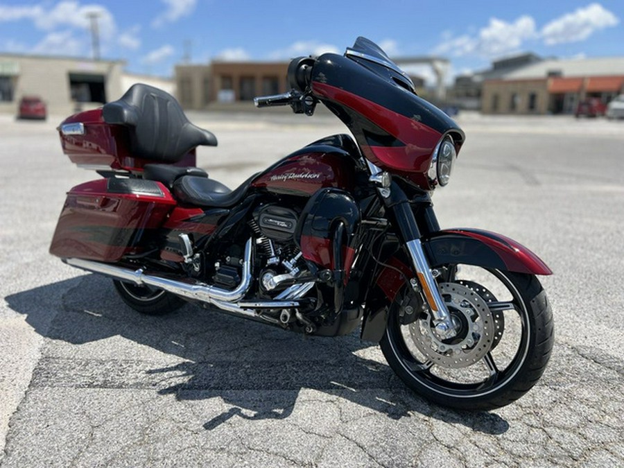 2017 Harley-Davidson FLHXSE - CVO Street Glide