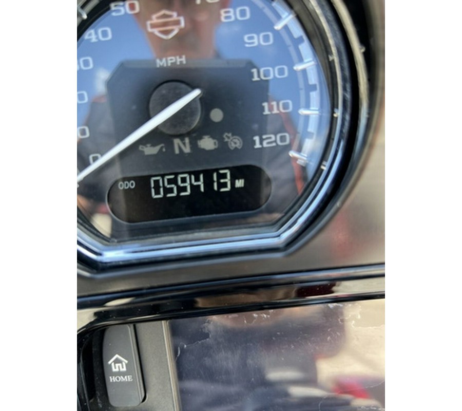 2017 Harley-Davidson FLHXSE - CVO Street Glide