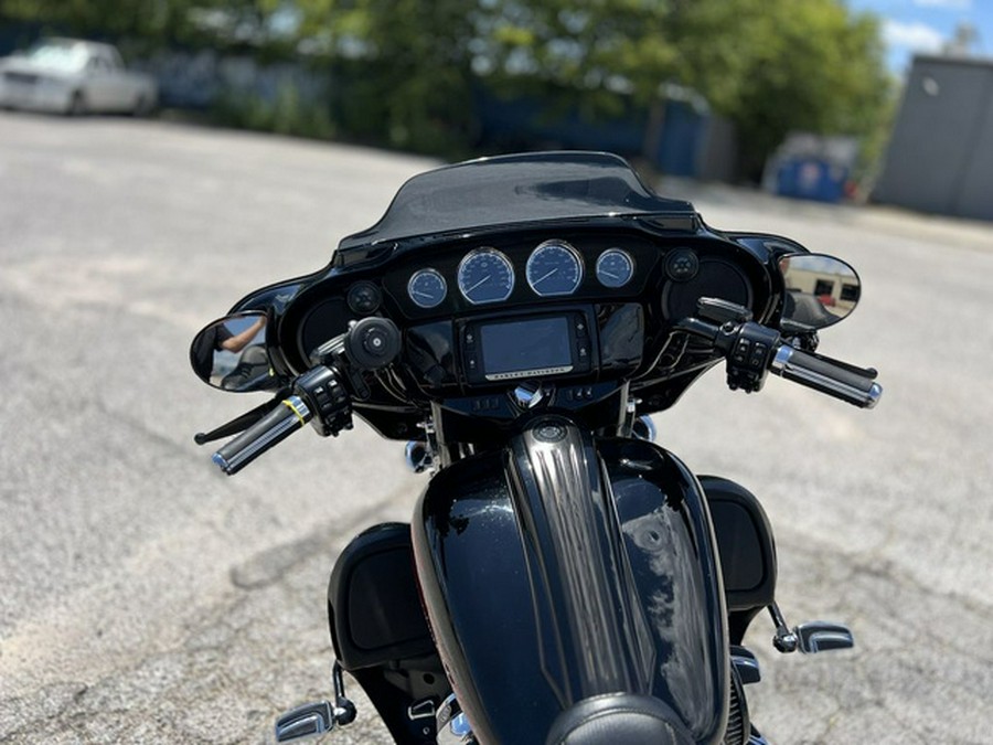 2017 Harley-Davidson FLHXSE - CVO Street Glide