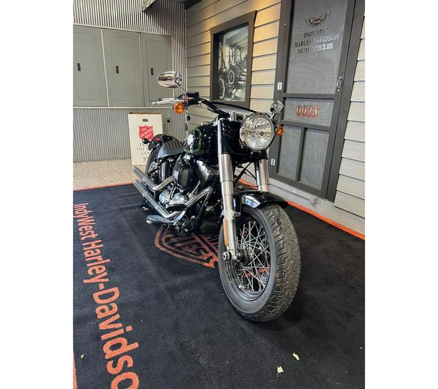 2016 Harley-Davidson® FLS - Softail Slim®