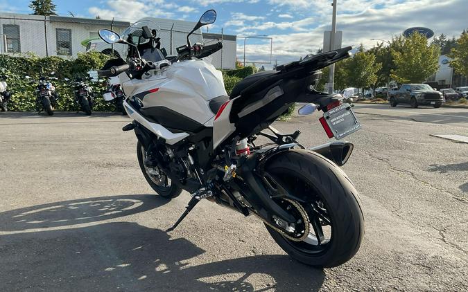 2026 BMW S 1000 XR