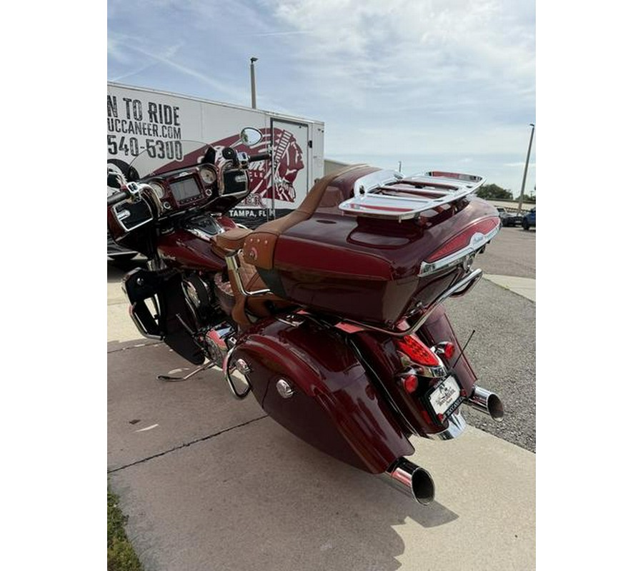 2020 Indian Motorcycle® Roadmaster® Burgundy Metallic