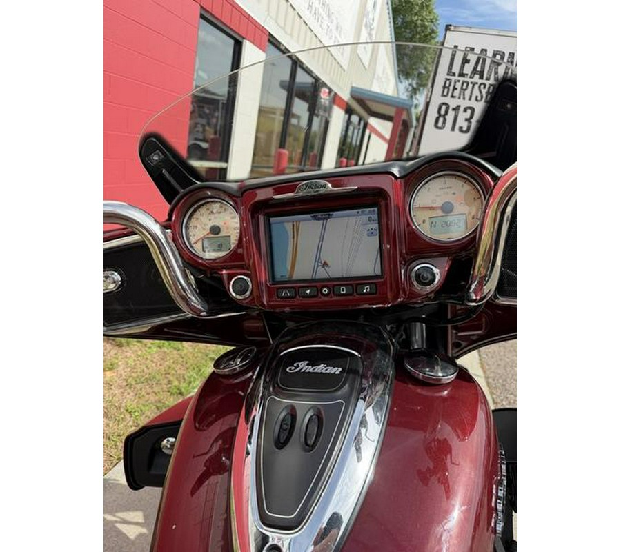 2020 Indian Motorcycle® Roadmaster® Burgundy Metallic