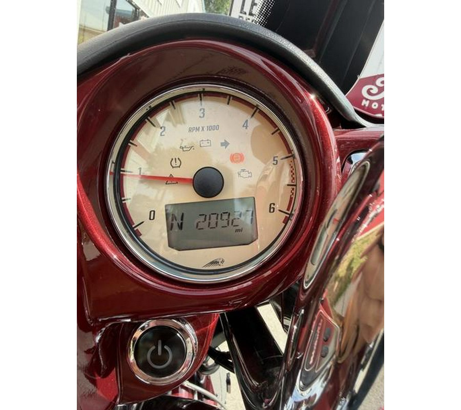 2020 Indian Motorcycle® Roadmaster® Burgundy Metallic