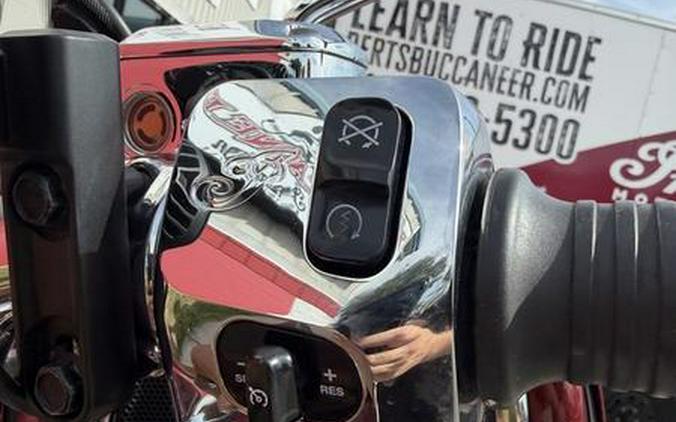 2020 Indian Motorcycle® Roadmaster® Burgundy Metallic