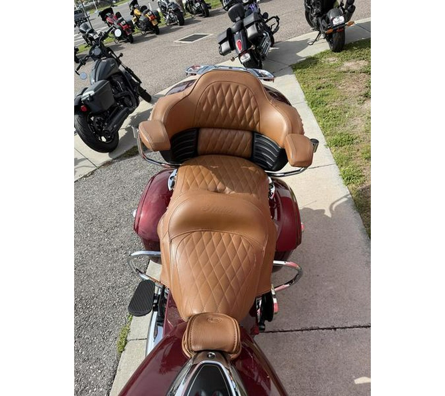 2020 Indian Motorcycle® Roadmaster® Burgundy Metallic